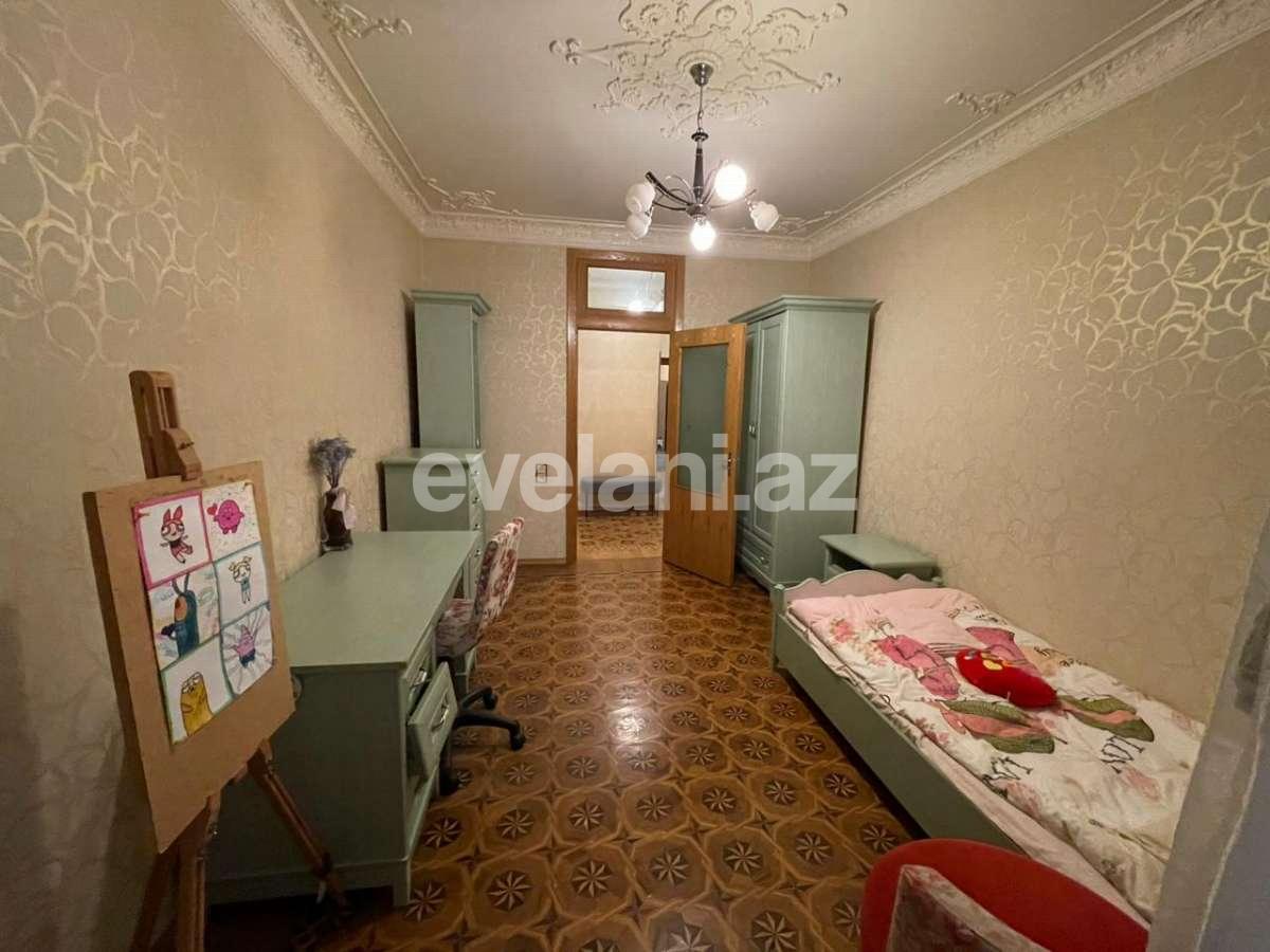 Satılır, köhnə tikili, 3 otaqlı, 120 m², Bakı, Nərimanov r, Gənclik m.