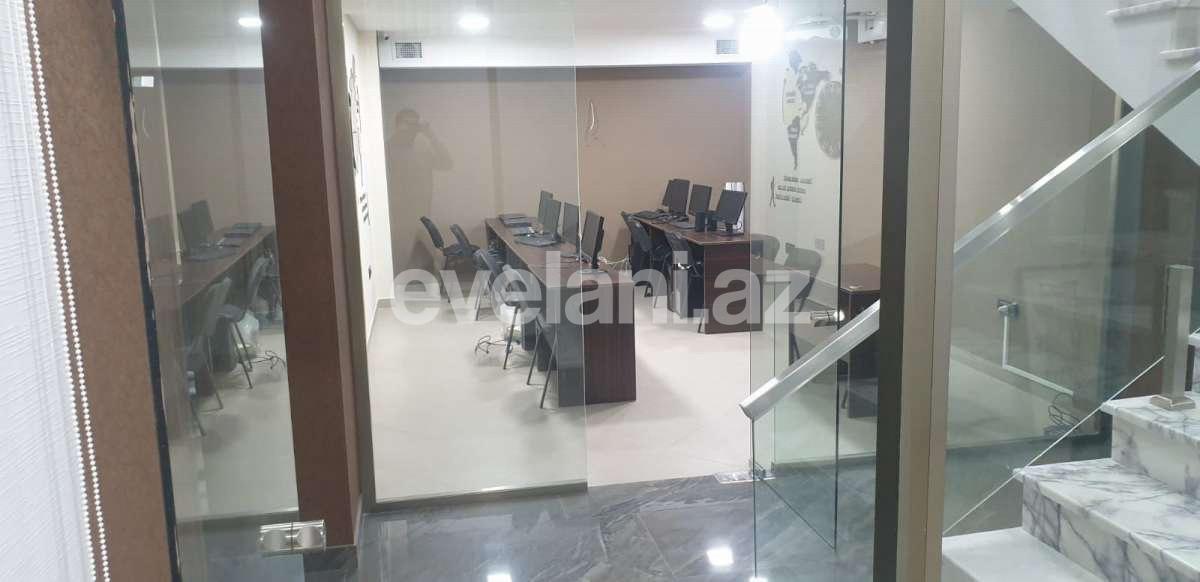 Продаётся, объект, 310 m², Баку, Хатаинский r, Шах Исмаил Хатаи m.