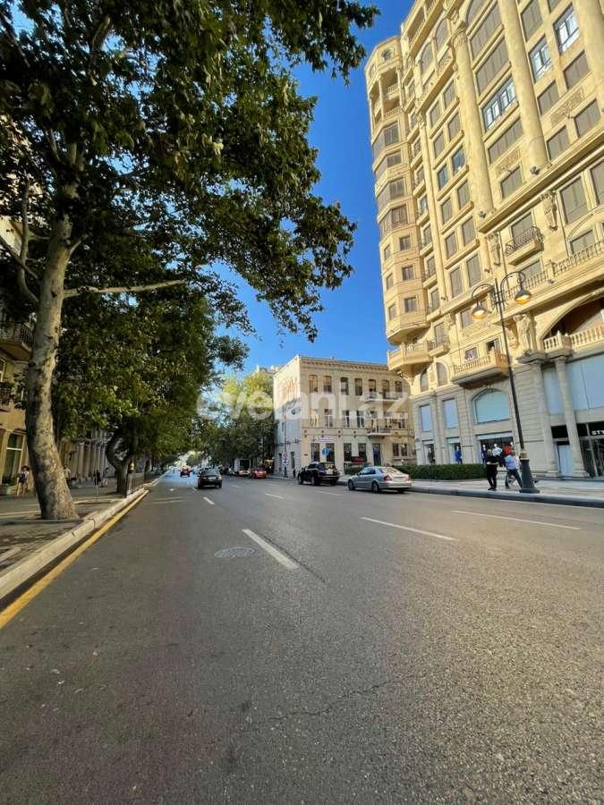 Продаётся, новостройка, 5-комнаты, 253 m², Баку, Бинагадинский r, 9-й микрорайон p, Насими m.