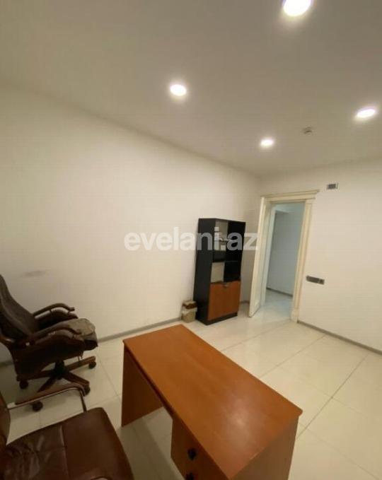 Kirayə verilir, ofis, 6 otaqlı, 240 m², Bakı, Binəqədi r, Azadlıq prospekti m.