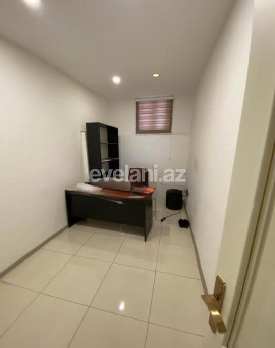Kirayə verilir, ofis, 6 otaqlı, 240 m², Bakı, Binəqədi r, Azadlıq prospekti m.
