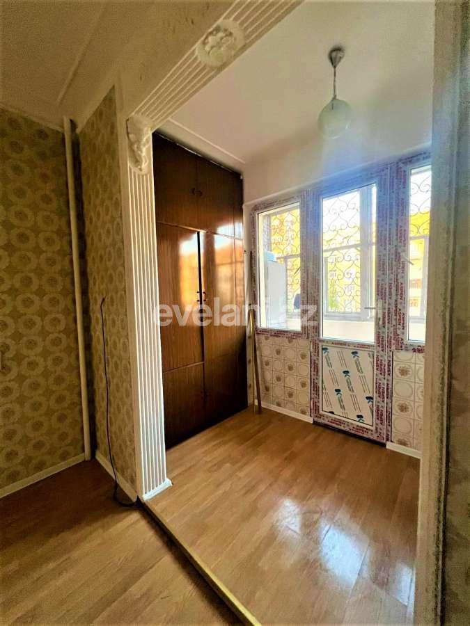 Satılır, köhnə tikili, 2 otaqlı, 60 m², Bakı, Xətai r, Əhmədli m.