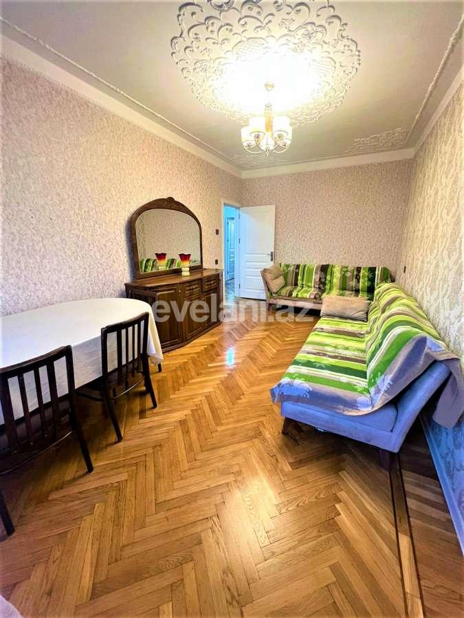 Satılır, köhnə tikili, 2 otaqlı, 60 m², Bakı, Xətai r, Əhmədli m.
