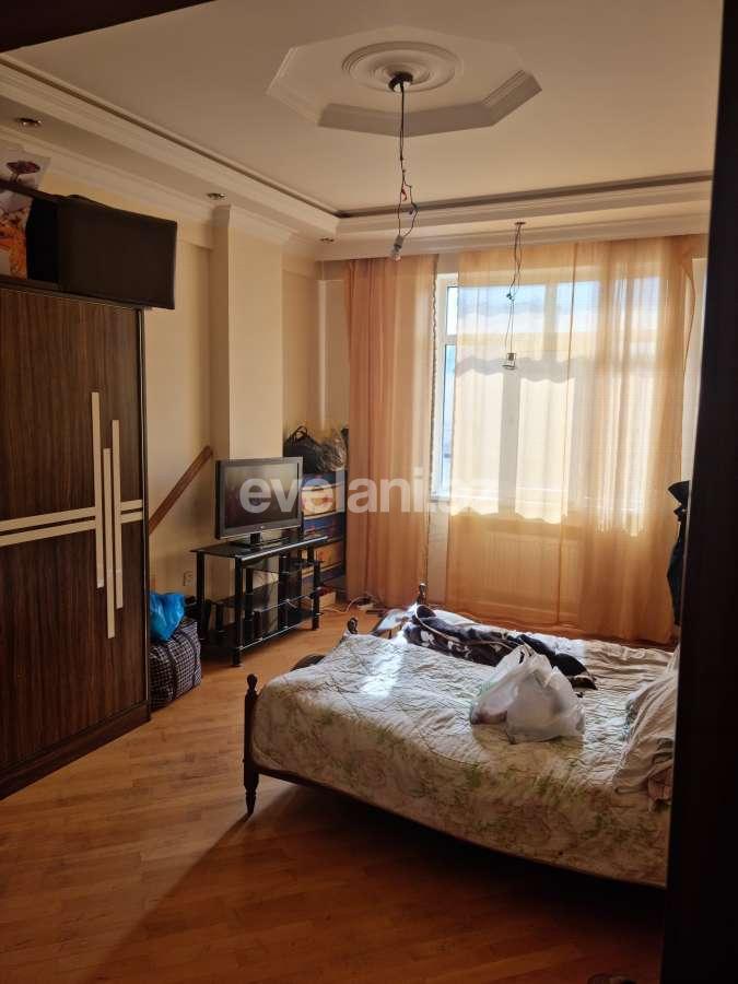Satılır, yeni tikili, 3 otaqlı, 80 m², Bakı, Binəqədi r, 9-cu mikrorayon q, Memar Əcəmi m.