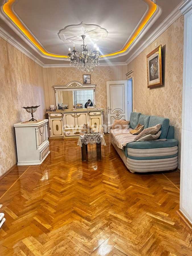 Kirayə verilir, köhnə tikili, 4 otaqlı, 120 m², Bakı, Nərimanov r, Nəriman Nərimanov m.