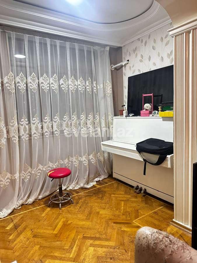 Kirayə verilir, köhnə tikili, 4 otaqlı, 120 m², Bakı, Nərimanov r, Nəriman Nərimanov m.