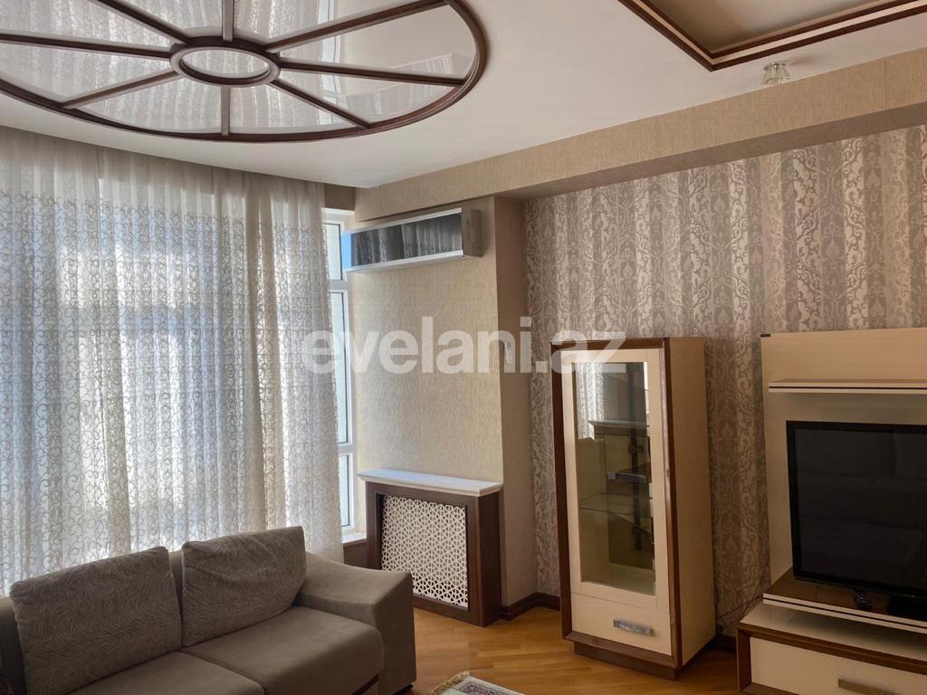 Сдаётся, новостройка, 4-комнаты, 200 m², Баку, Хатаинский r, Шах Исмаил Хатаи m.