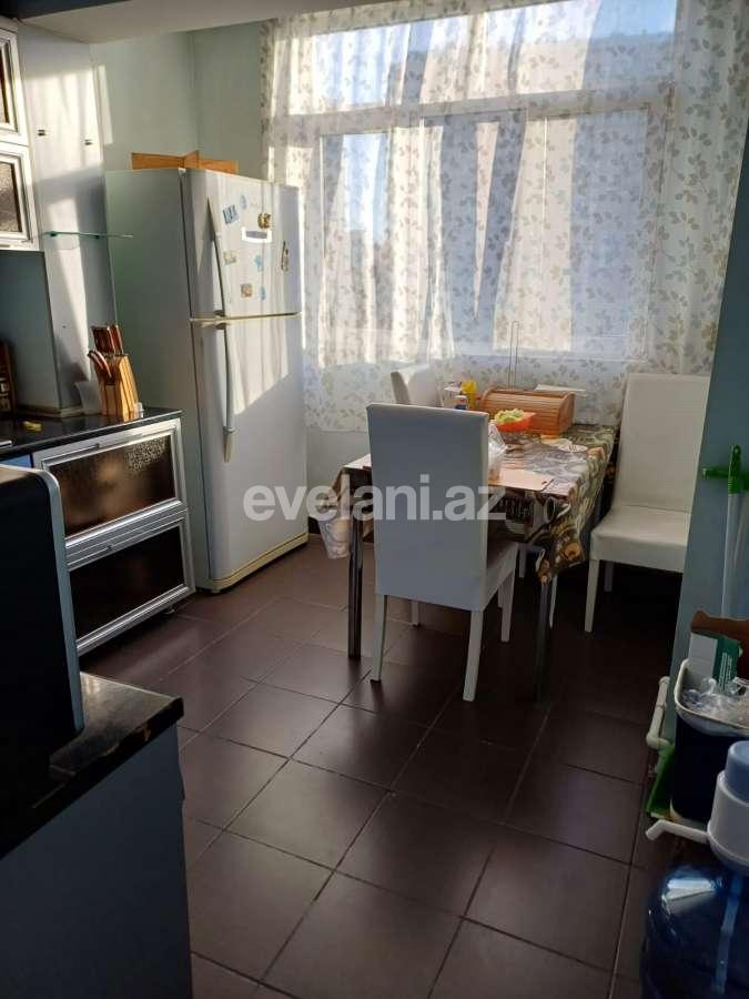 Satılır, köhnə tikili, 3 otaqlı, 74 m², Bakı, Nəsimi r, 2-ci mikrorayon q.