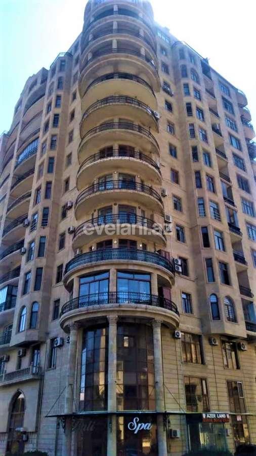 Rent, new building, 3 room, 115 m², Baku, Sabail r, Icheri Sheher m.