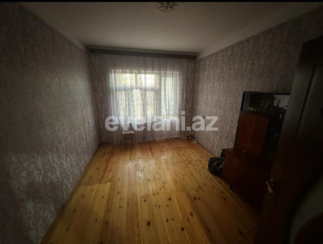 Satılır, köhnə tikili, 3 otaqlı, 75 m², Bakı, Suraxanı r, Hövsan q.