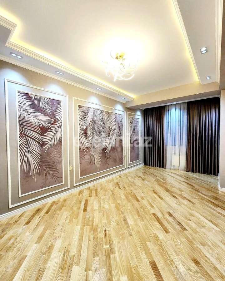 Satılır, yeni tikili, 4 otaqlı, 140 m², Bakı, Nizami r, Neftçilər m.