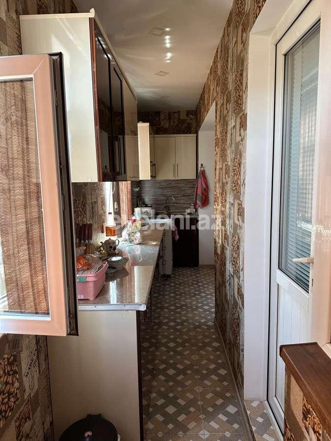 Satılır, köhnə tikili, 3 otaqlı, 60 m², Bakı, Suraxanı r.