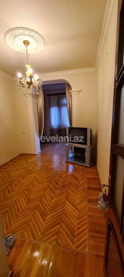 Продаётся, вторичка, 3-комнаты, 110 m², Баку, Насиминский r, Гянджлик m.