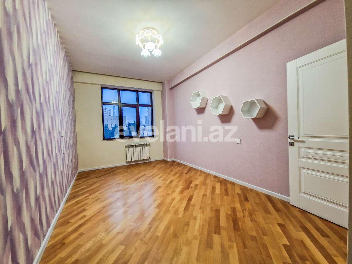 Satılır, yeni tikili, 3 otaqlı, 117 m², Bakı, Nizami r, Qara Qarayev m.