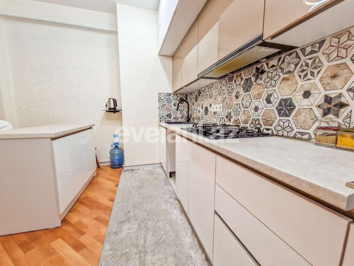 Satılır, yeni tikili, 3 otaqlı, 117 m², Bakı, Nizami r, Qara Qarayev m.