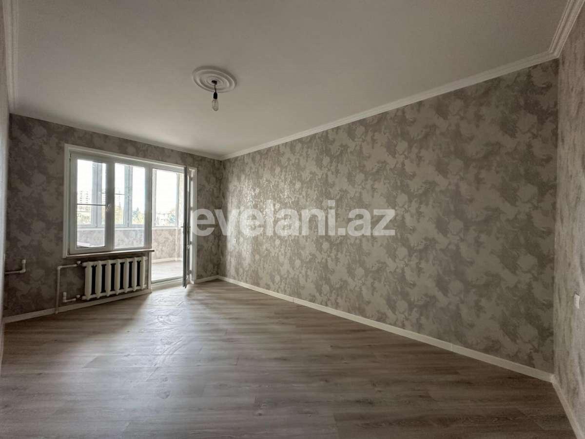 Satılır, köhnə tikili, 3 otaqlı, 77 m², Bakı, Binəqədi r, 7-ci mikrorayon q, Dərnəgül m.