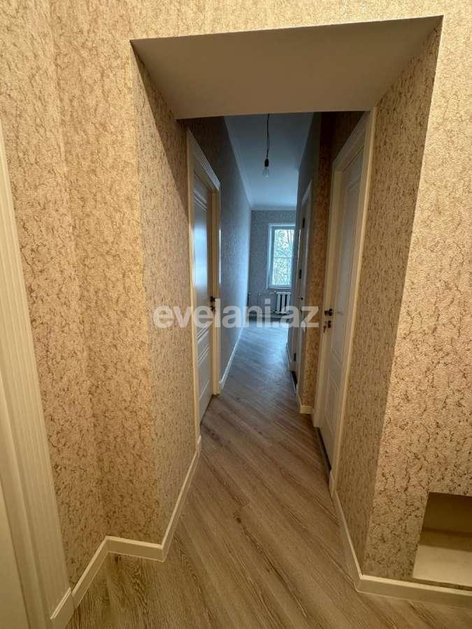 Satılır, köhnə tikili, 3 otaqlı, 77 m², Bakı, Binəqədi r, 7-ci mikrorayon q, Dərnəgül m.