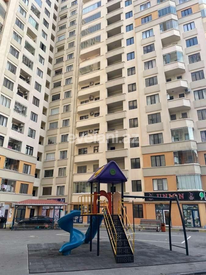 Продаётся, новостройка, 4-комнаты, 68 m², Баку, Бинагадинский r, 7-й микрорайон p, Азадлыг проспекти m.
