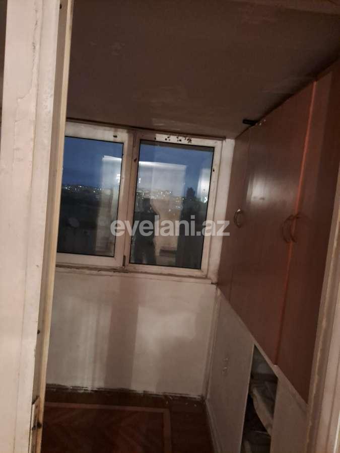 Satılır, köhnə tikili, 5 otaqlı, 65 m², Bakı, Nərimanov r, Azadlıq prospekti m.