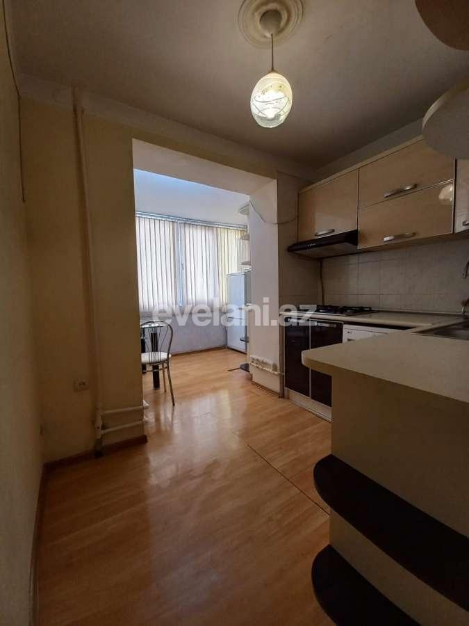 Rent, old building, 2 room, 52 m², Baku, Yasamal r, Inshaatchilar m.