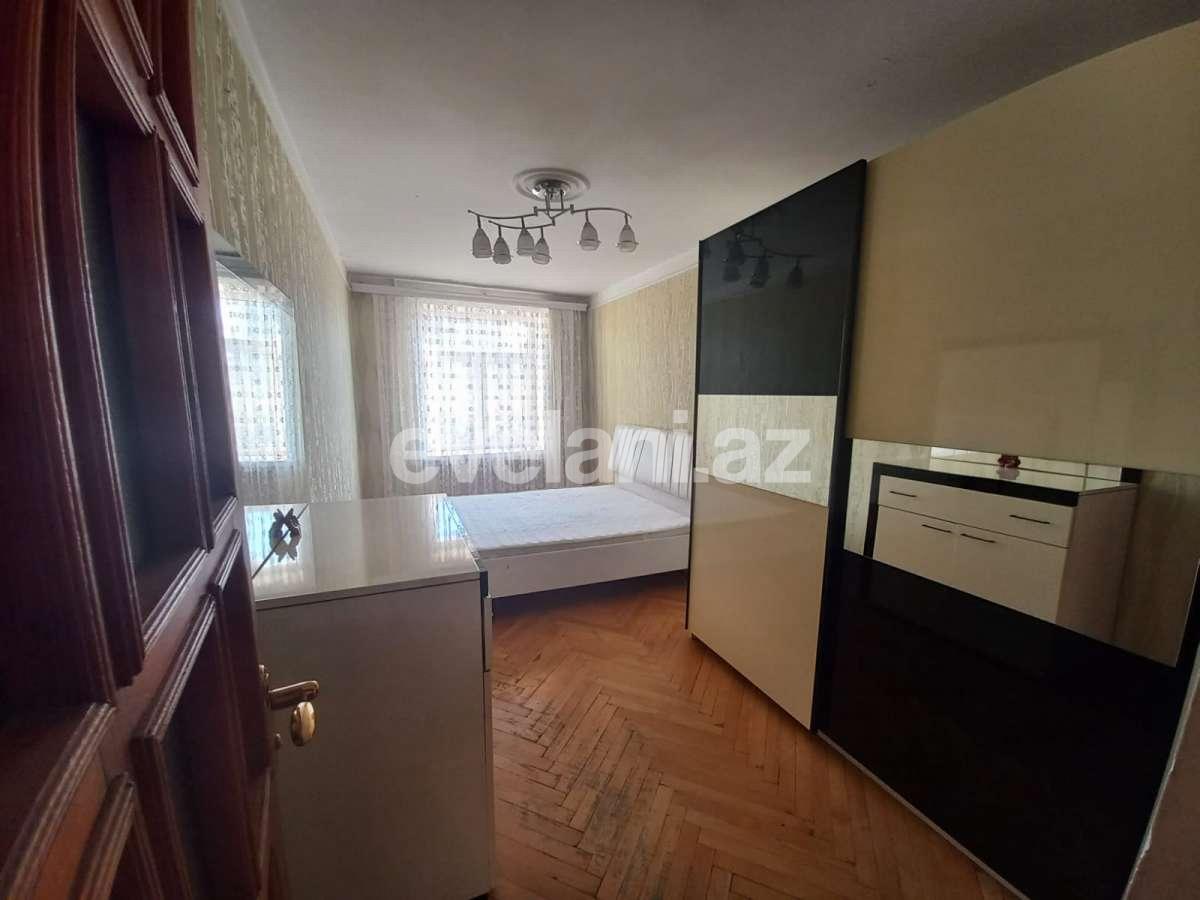 Rent, old building, 2 room, 52 m², Baku, Yasamal r, Inshaatchilar m.