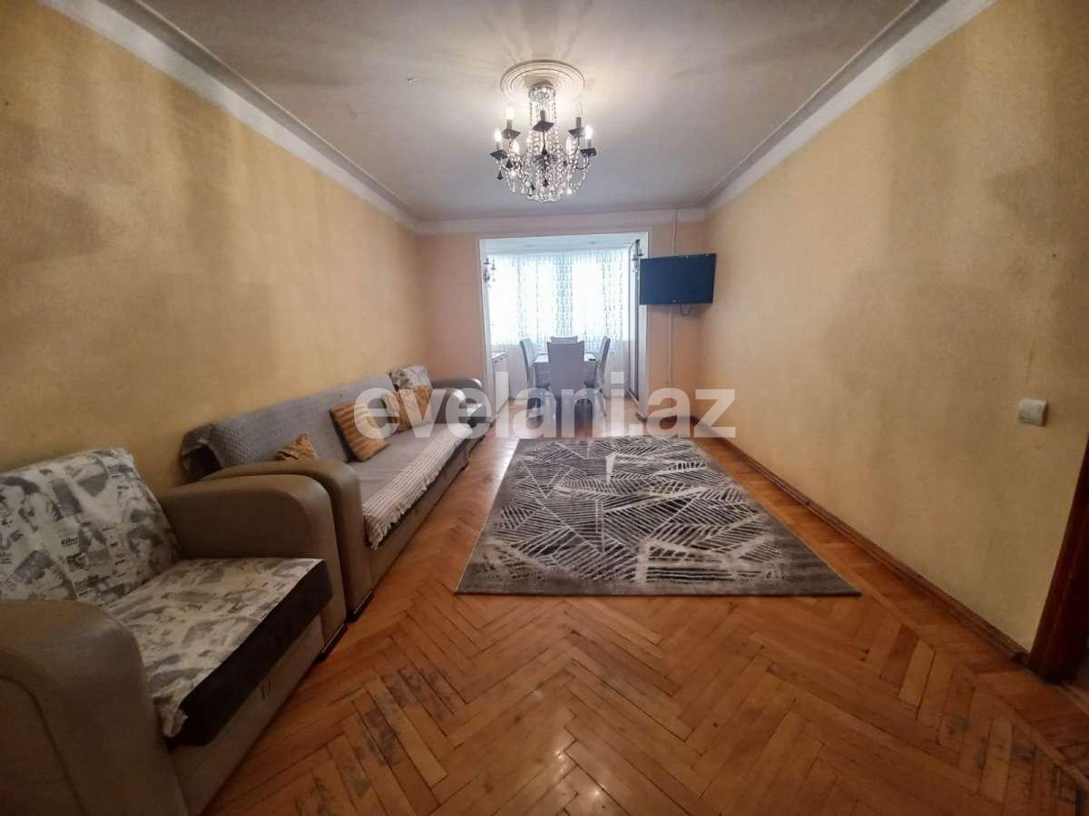 Rent, old building, 2 room, 52 m², Baku, Yasamal r, Inshaatchilar m.