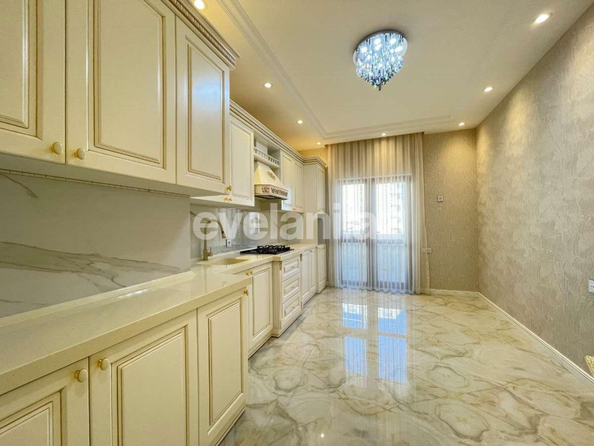 Satılır, yeni tikili, 4 otaqlı, 141 m², Bakı, Yasamal r, 20 yanvar m.