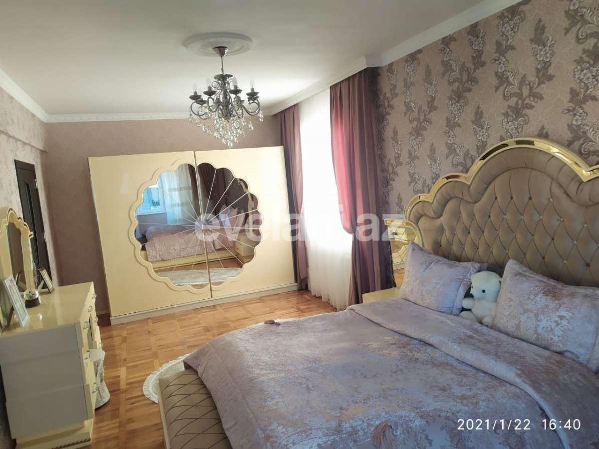 Satılır, yeni tikili, 5 otaqlı, 170 m², Bakı, Xətai r, Şah İsmayıl Xətai m.