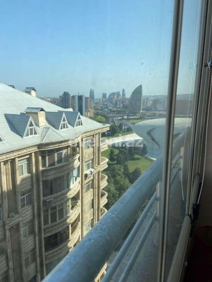 Продаётся, новостройка, 3-комнаты, 148 m², Баку, Наримановский r, Нариман Нариманов m.