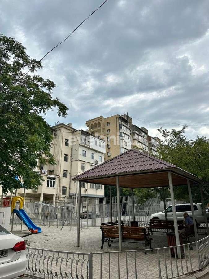 Kirayə verilir, yeni tikili, 2 otaqlı, 65 m², Bakı, Səbail r, Sahil m.