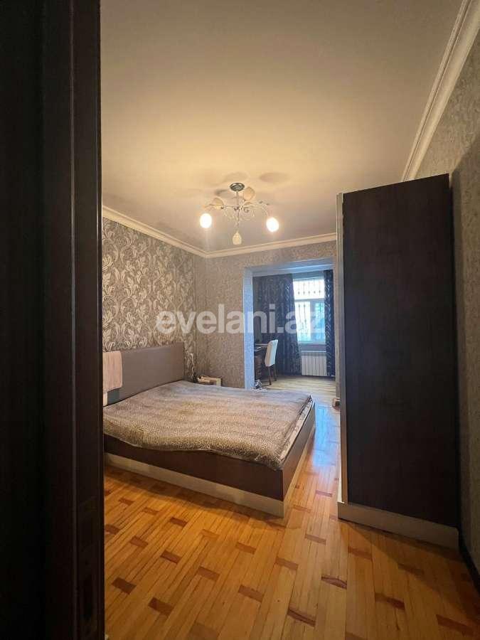 Satılır, köhnə tikili, 3 otaqlı, 80 m², Bakı, Nəsimi r, 8 Noyabr m.