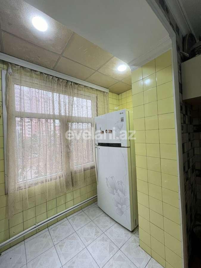Satılır, köhnə tikili, 3 otaqlı, 80 m², Bakı, Nəsimi r, 8 Noyabr m.