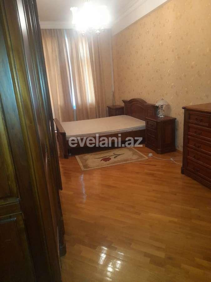 Rent, old building, 3 room, 160 m², Baku, Nasimi r, 28 may m.
