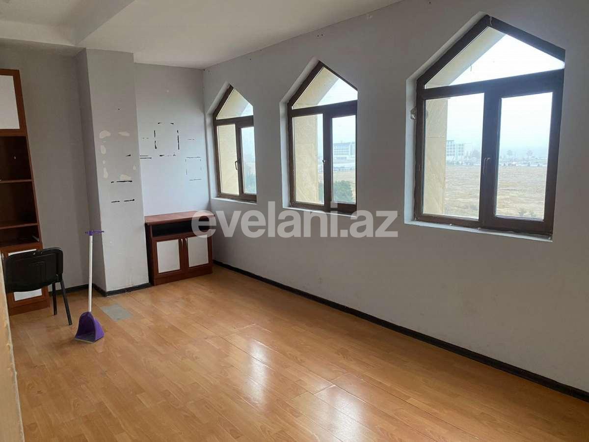 Сдаётся, офис, 5-комнаты, 200 m², Баку, Хатаинский r, Шах Исмаил Хатаи m.