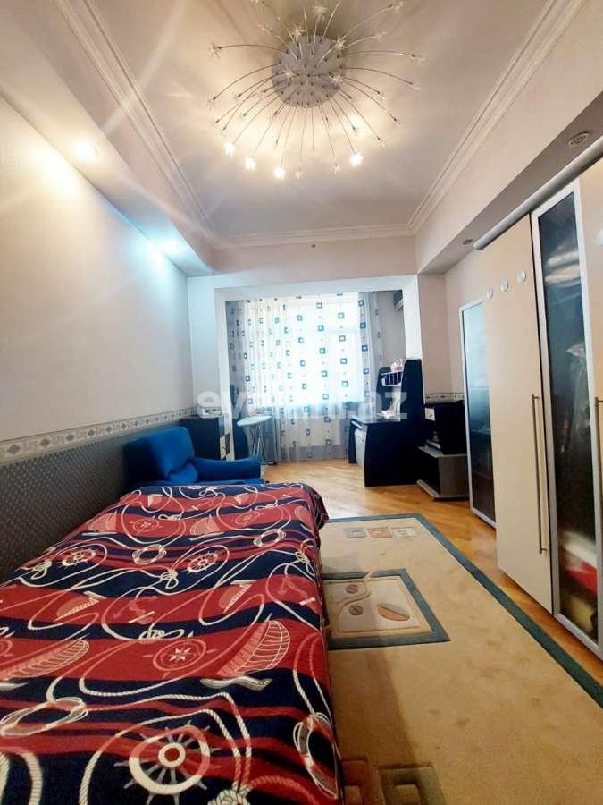 Satılır, yeni tikili, 4 otaqlı, 138 m², Bakı, Yasamal r, Nizami m.