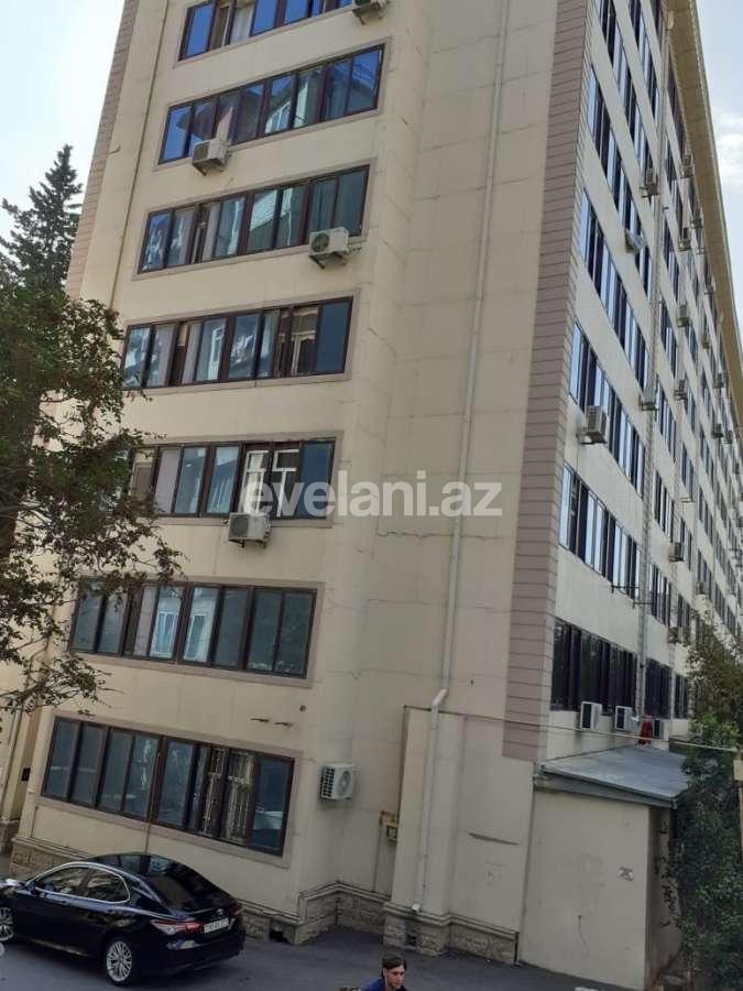 Satılır, köhnə tikili, 1 otaqlı, 47 m², Bakı, Binəqədi r, Azadlıq prospekti m.