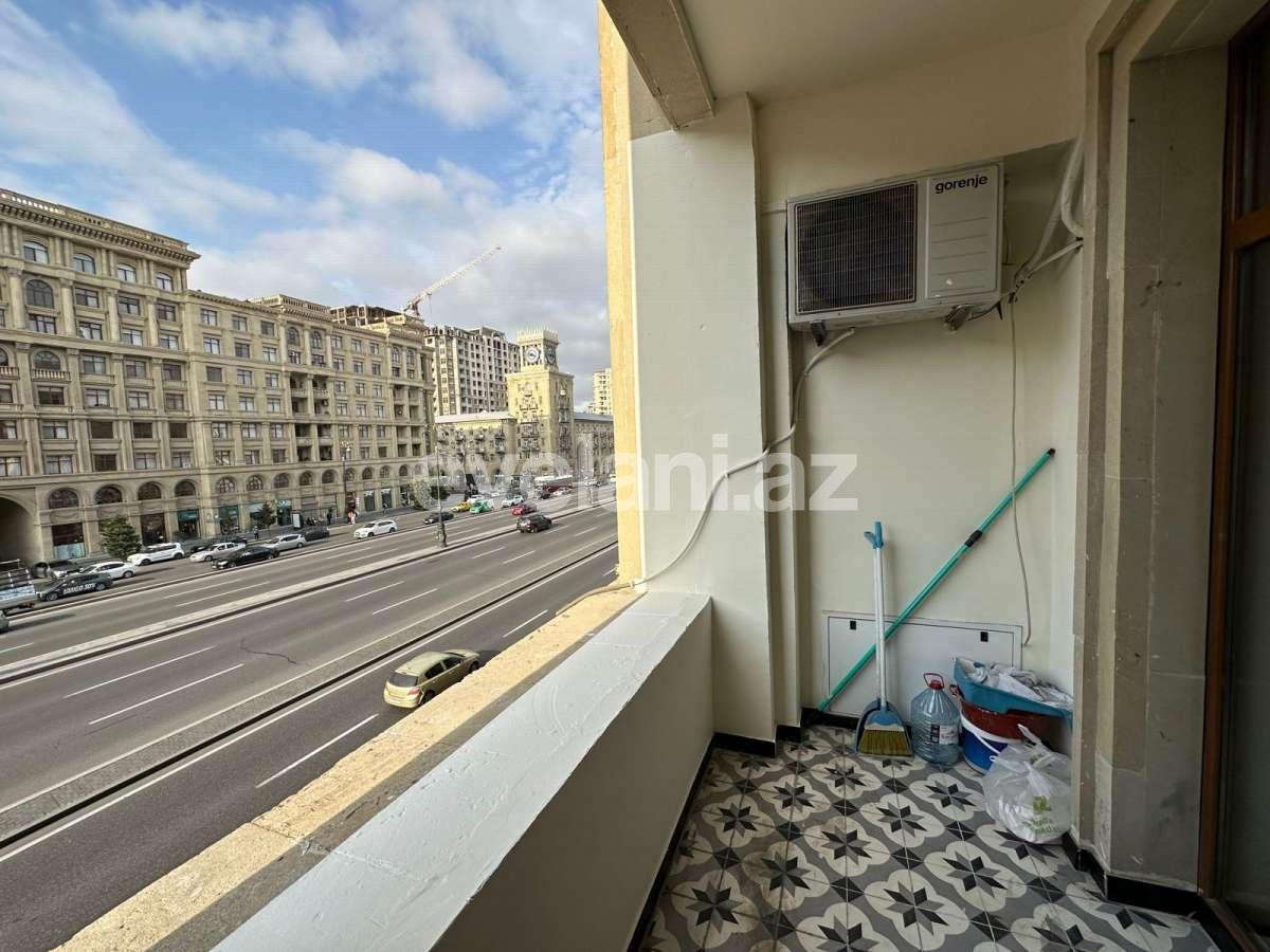 Satılır, yeni tikili, 2 otaqlı, 67 m², Bakı, Nərimanov r, Nəriman Nərimanov m.