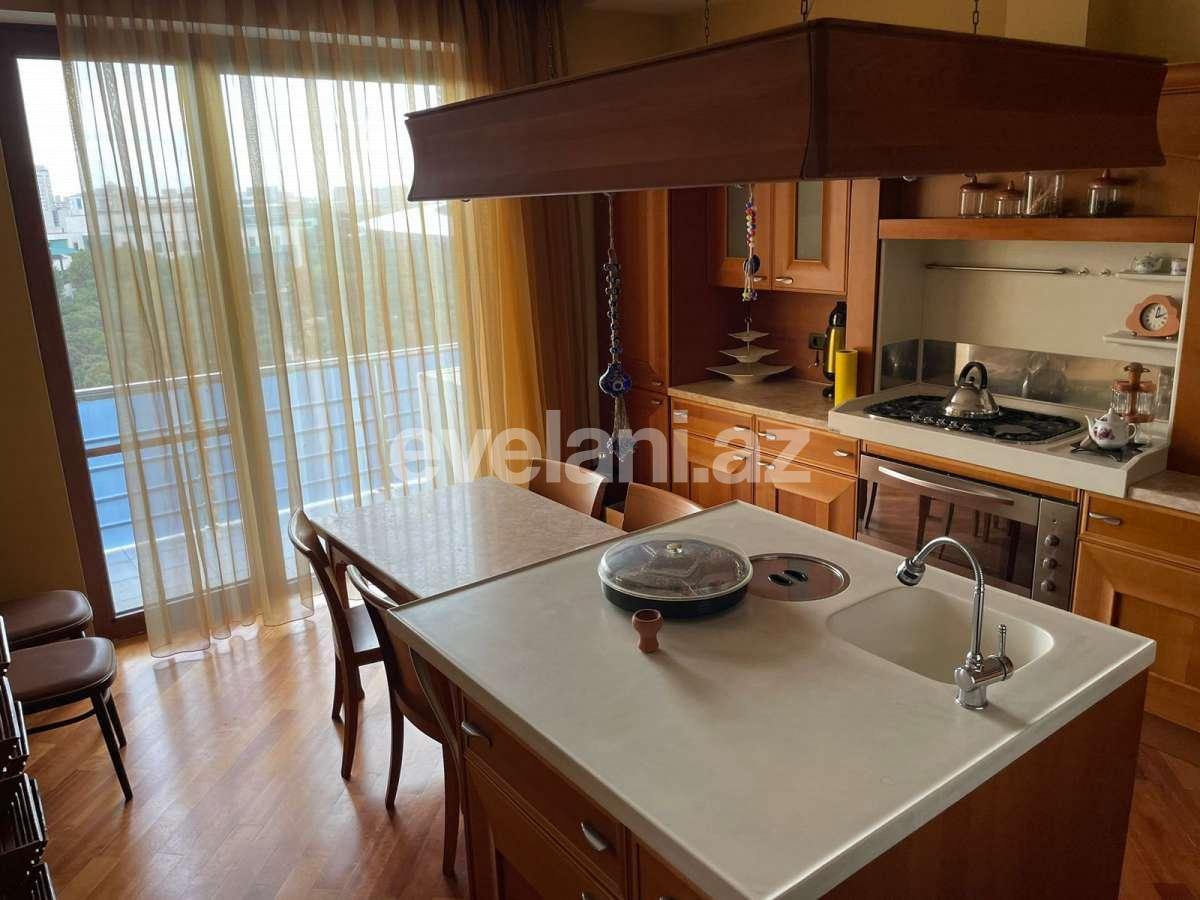 Satılır, yeni tikili, 4 otaqlı, 190 m², Bakı, Nəsimi r, Gənclik m.