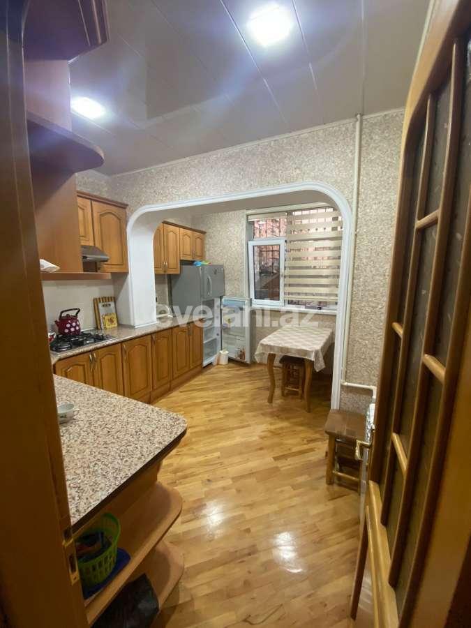 Kirayə verilir, köhnə tikili, 3 otaqlı, 90 m², Bakı, Nizami r, Neftçilər m.