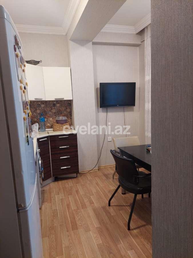 Satılır, yeni tikili, 3 otaqlı, 78 m², Bakı, Binəqədi r, 8-ci mikrorayon q, Azadlıq prospekti m.