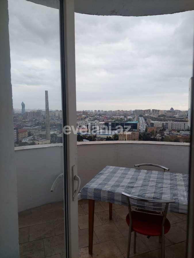 Satılır, yeni tikili, 3 otaqlı, 78 m², Bakı, Binəqədi r, 8-ci mikrorayon q, Azadlıq prospekti m.