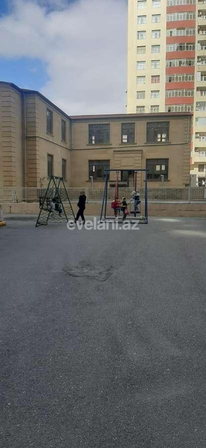 Satılır, yeni tikili, 3 otaqlı, 78 m², Bakı, Binəqədi r, 8-ci mikrorayon q, Azadlıq prospekti m.