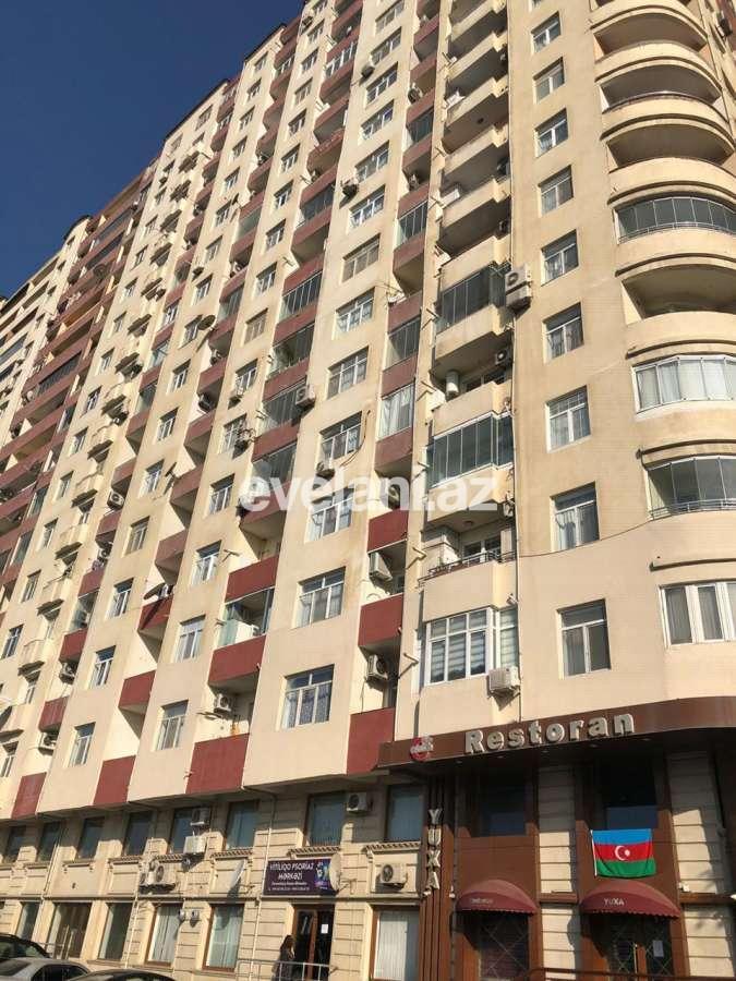 Satılır, yeni tikili, 3 otaqlı, 113 m², Bakı, Binəqədi r, 8-ci mikrorayon q.