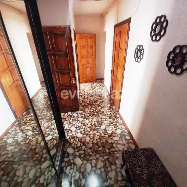 Satılır, köhnə tikili, 3 otaqlı, 93 m², Bakı, Sabunçu r, Bakıxanov q.