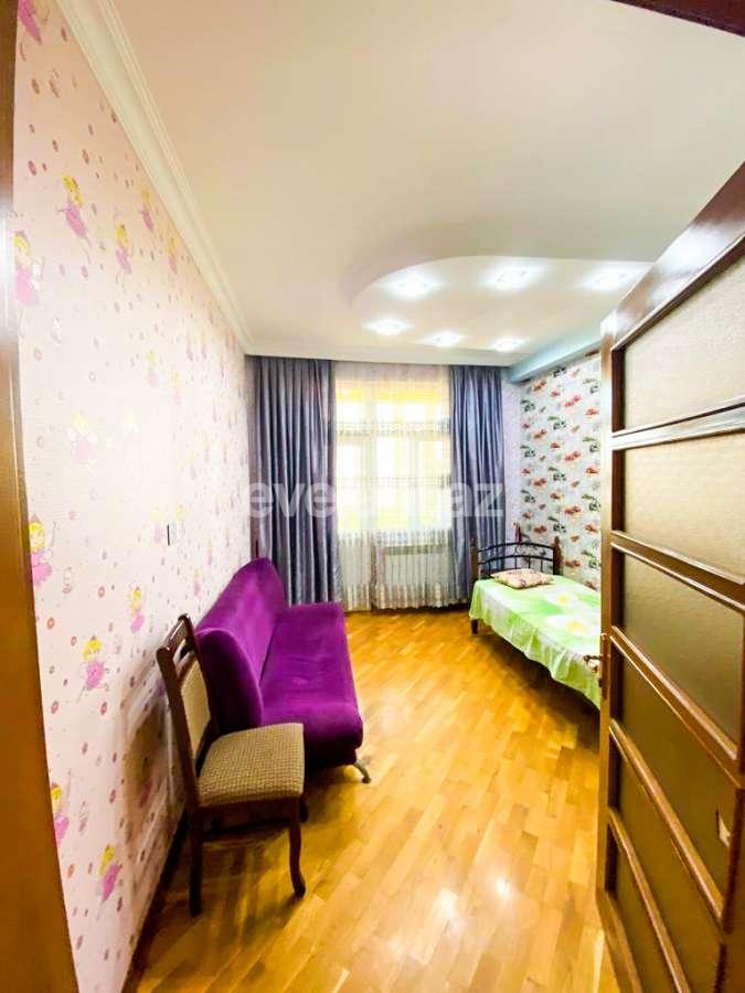 Kirayə verilir, yeni tikili, 3 otaqlı, 70 m², Bakı, Nizami r, Qara Qarayev m.