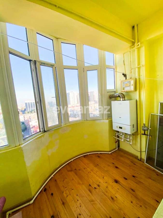 Kirayə verilir, yeni tikili, 3 otaqlı, 70 m², Bakı, Nizami r, Qara Qarayev m.