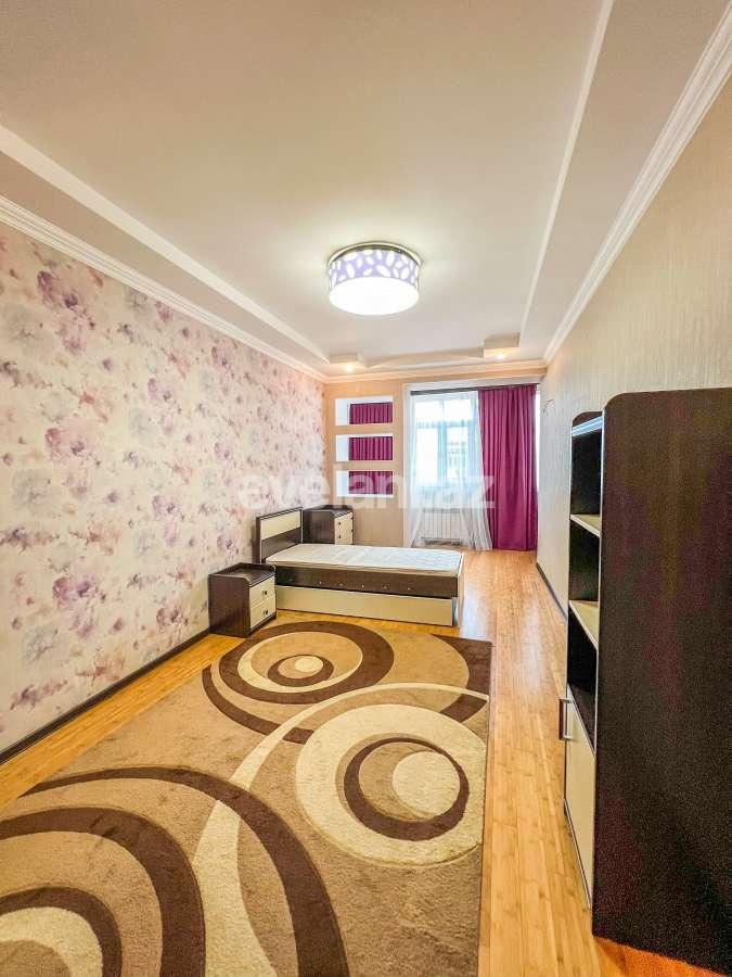 Kirayə verilir, yeni tikili, 3 otaqlı, 105 m², Bakı, Nizami r.