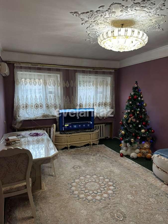 Satılır, həyət evi / bağ, 4 otaqlı, 100 m², Bakı, Nəsimi r.