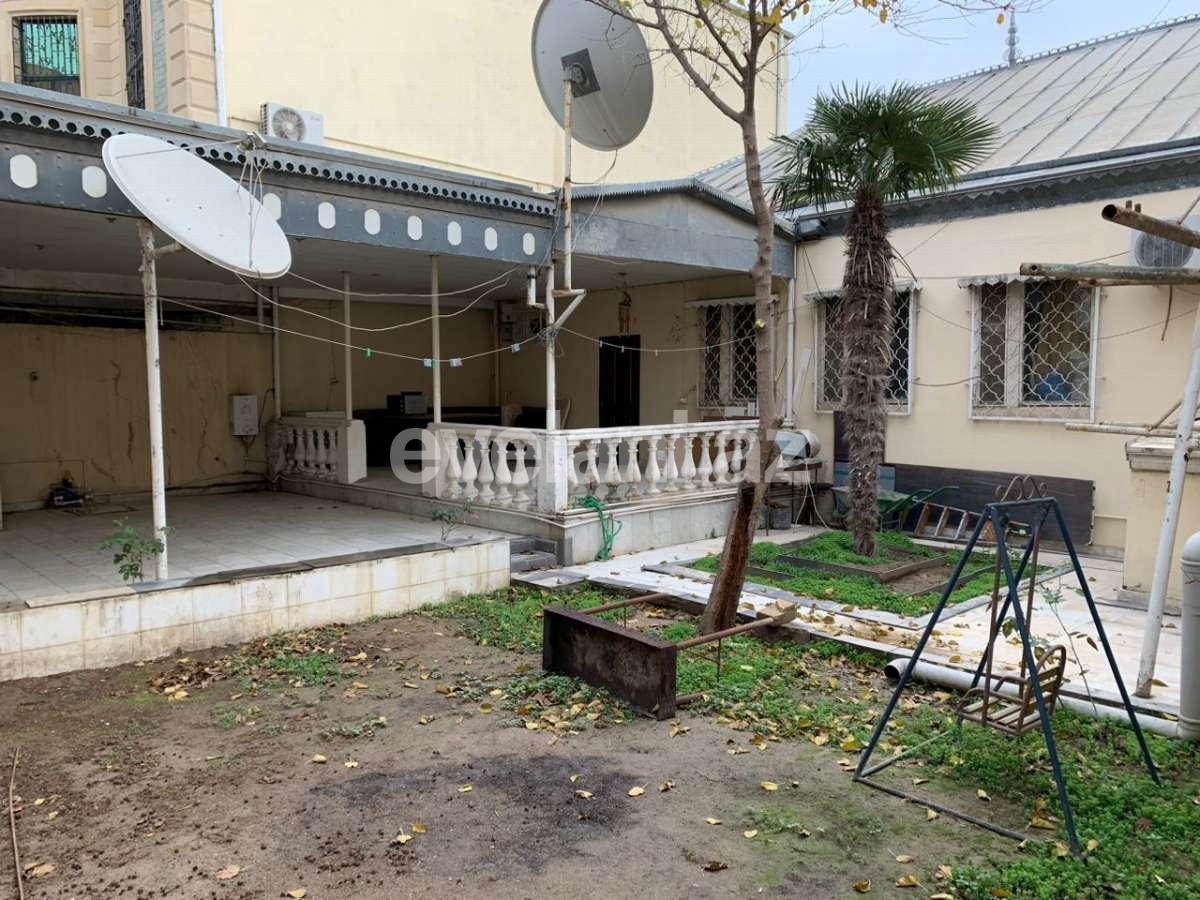 Satılır, həyət evi / bağ, 4 otaqlı, 100 m², Bakı, Nəsimi r.