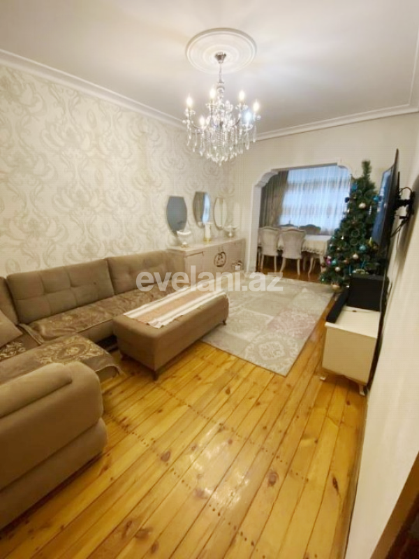 Sale, old building, 2 room, 65 m², Baku, Khatai r, Ahmedli d, Hazi Aslanov m.
